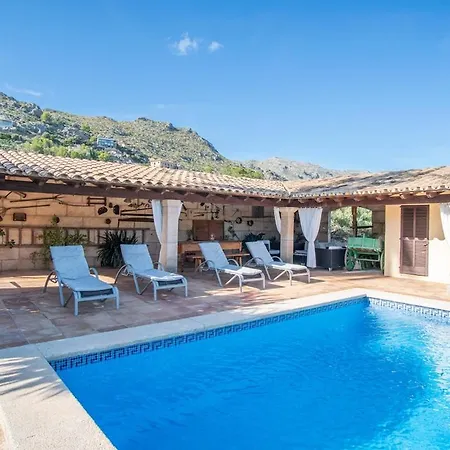 Gat Villa *